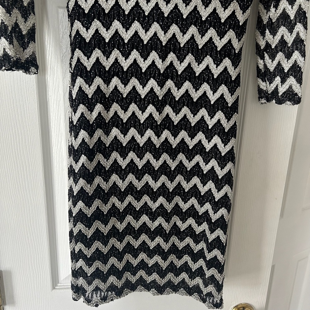 Cameo Rose Bodycon Women’s Black and Silver Beaded Dress Boho Sz M - Picture 2 of 5